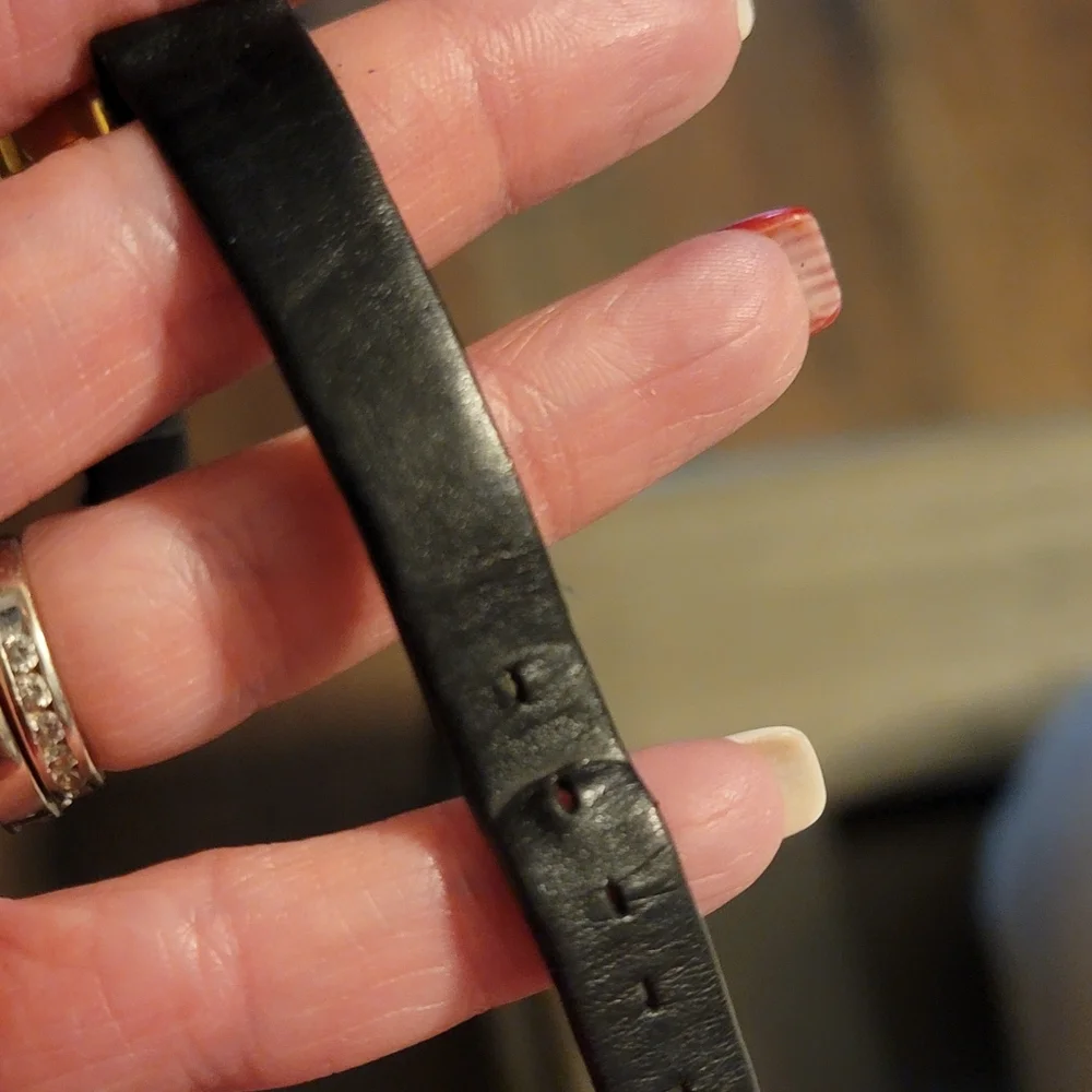 Movado Black and Gold Wearable Watch - Picture 6 of 10